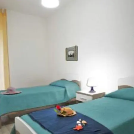 Apartment Pavone *
